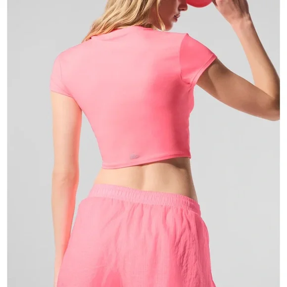 LIMITED COLOR alo yoga neon bubblegum alosoft crop finesse short sleeve - Picture 3 of 4